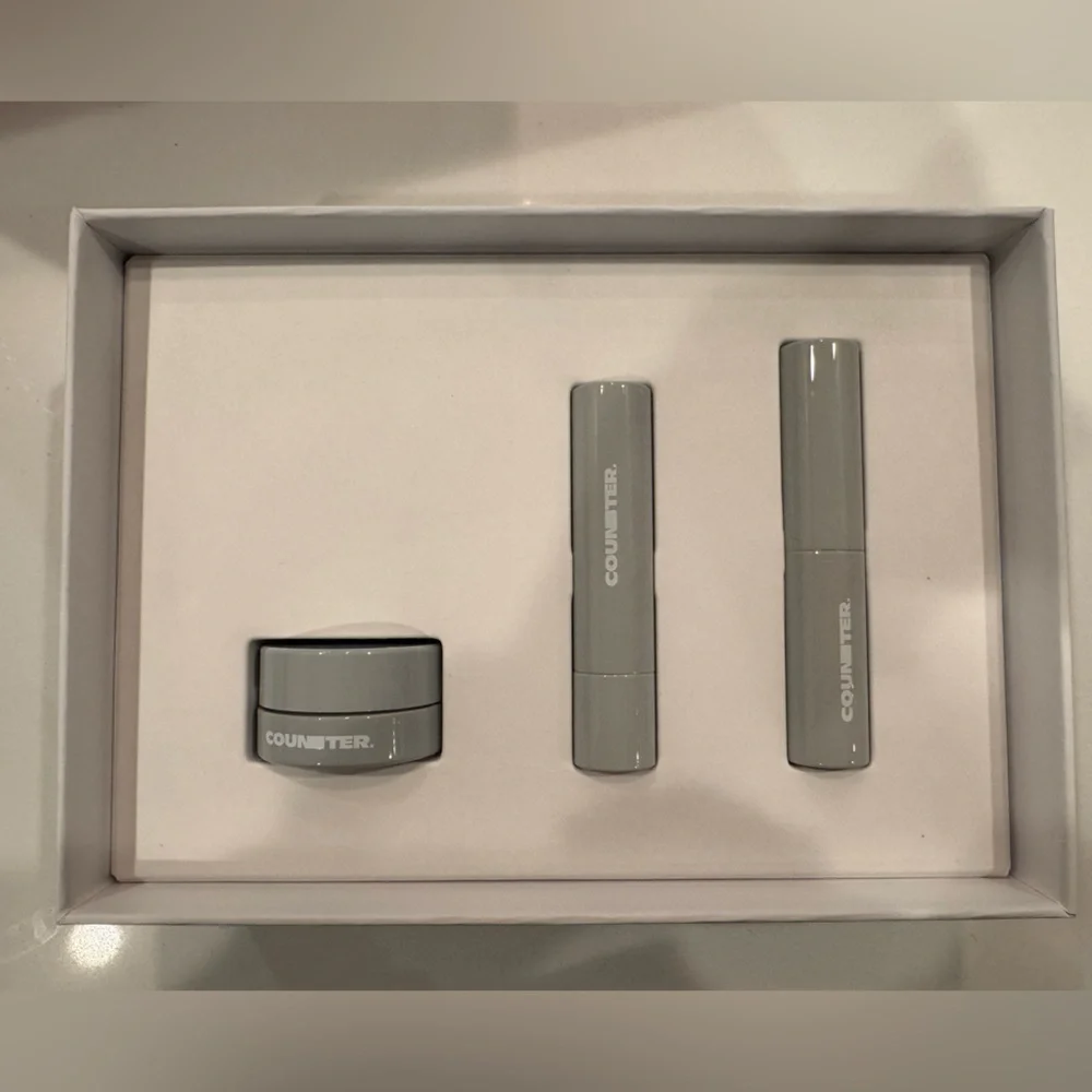 Counter Lip Service Trio Gift Set: Lip Scrub, Hyaluronic Balm, Lipstick – NIB - Picture 7 of 7